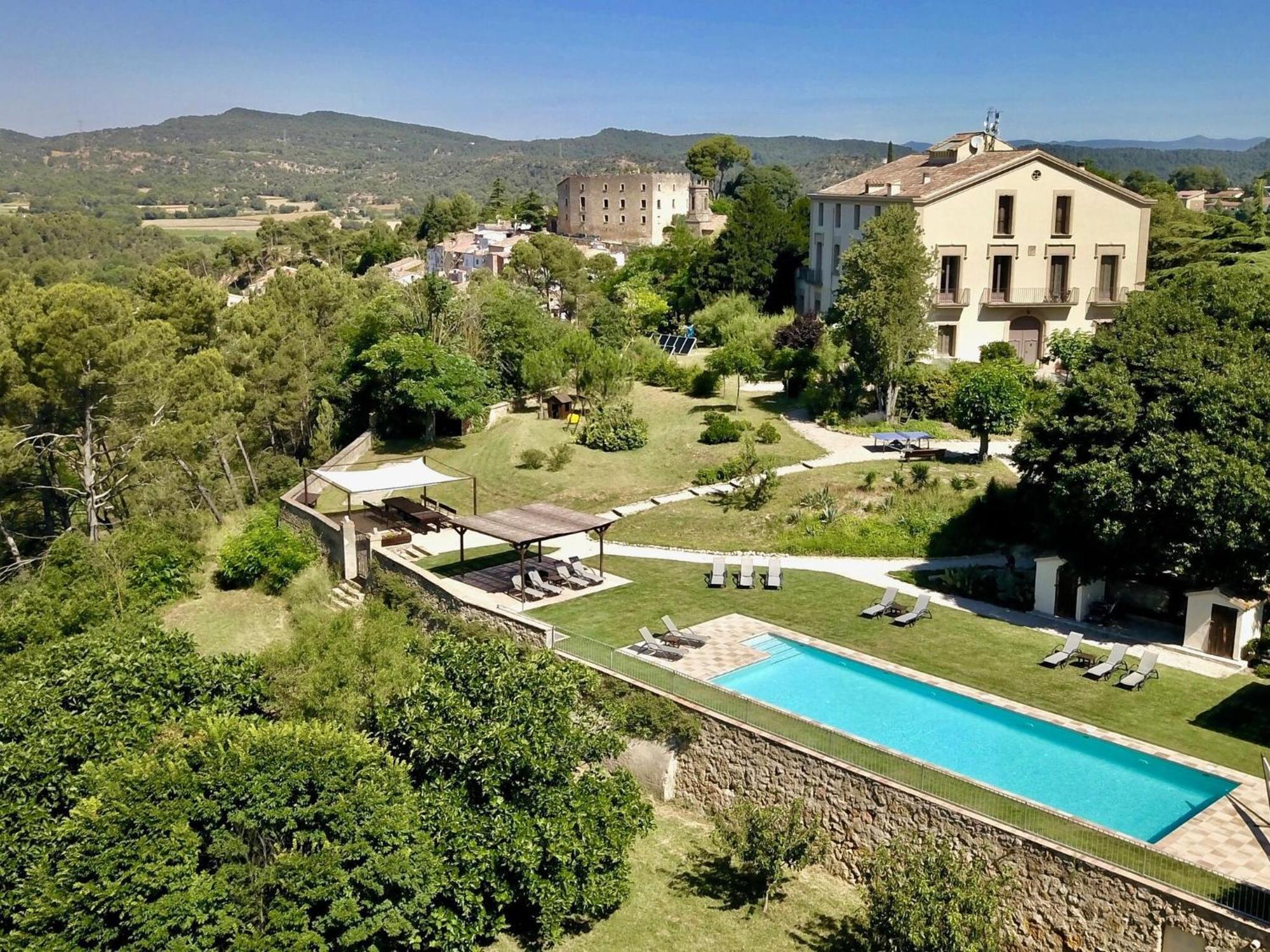 Castle Apartment For 5 People With Terrace La Torre de Claramunt Exterior foto