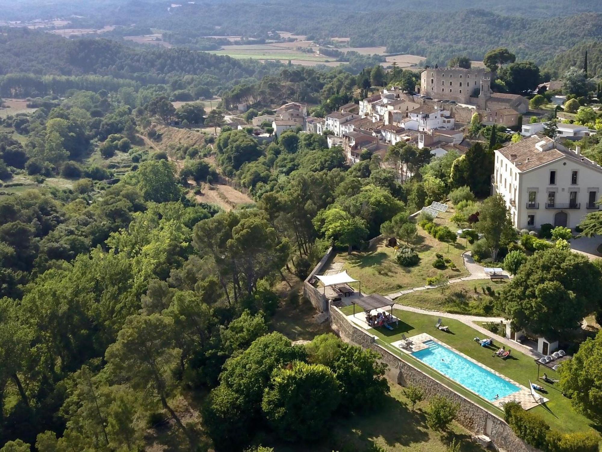 Castle Apartment For 5 People With Terrace La Torre de Claramunt Exterior foto